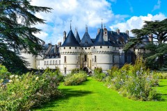 Castelos do Vale do Loire, Paris, Bélgica, Holanda, Keukenhof e Alemanha